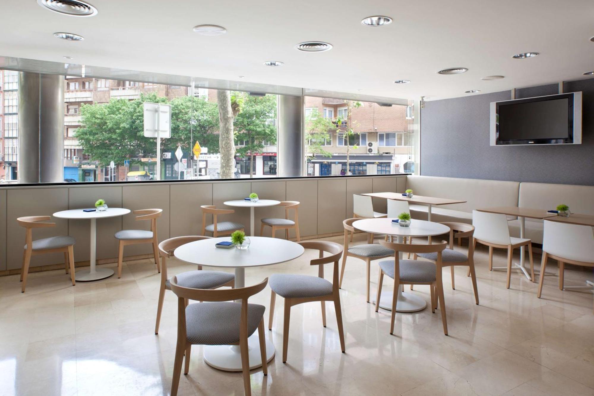 Nh Ciudad De Santander Hotell Exteriör bild